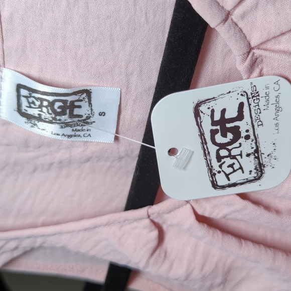 New with Tags Erge Baby Pink Crepe Material Tank Top Girls Size S - Picture 3 of 4